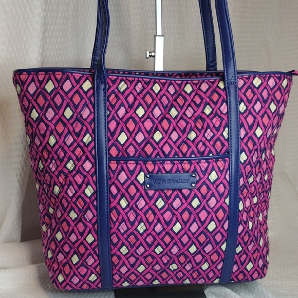 Vera Bradley Tote Bag In Katalina Pink Diamonds With Purple Trim - Picture 3 of 11